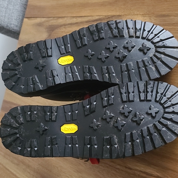 Good condition (read description) - Picture 11 of 13